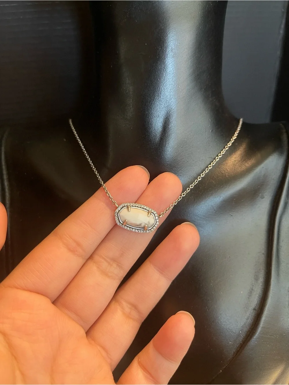 Kendra Scott marble silver tone 16 inch 2 inch extension necklace